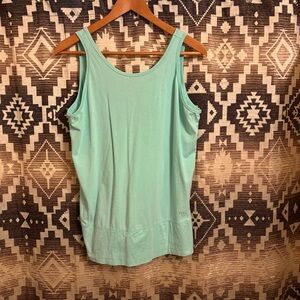 VSX Victoria’s Secret Sport Blue Tank Top Size Large, Athletic